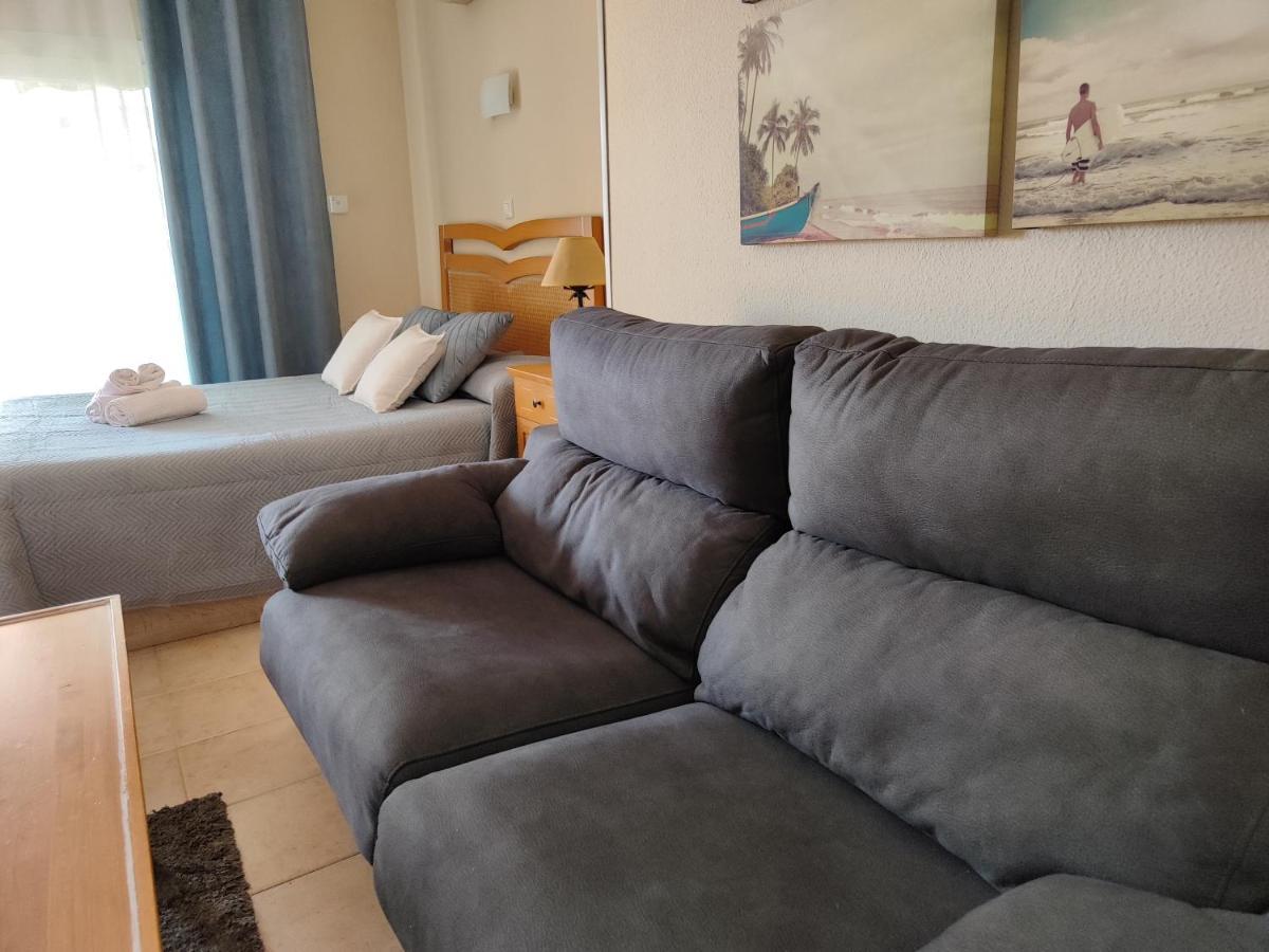 Apartamentos Benalbeach Беналмадена Екстериор снимка